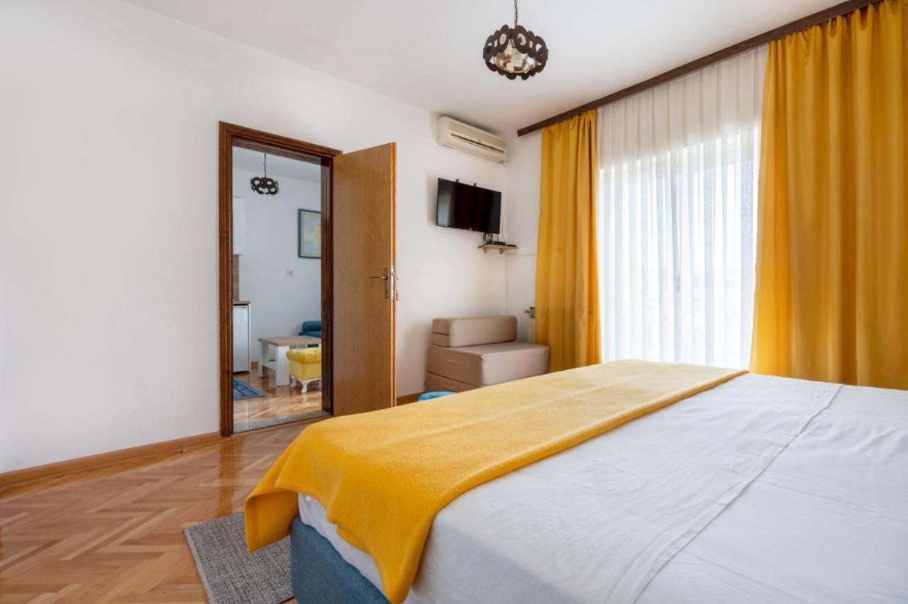 Apartments And Rooms Lotus เนอุม ภายนอก รูปภาพ